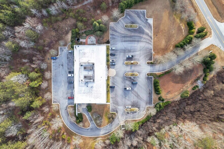 More Photos Of 3598 Highway 11, Travelers Rest Office For Sale