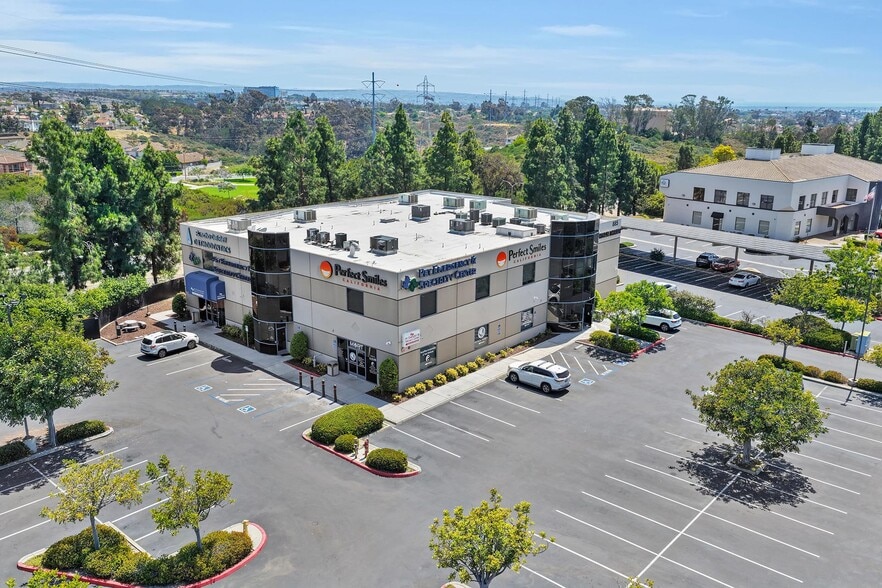 More Photos Of 1040 Tierra Del Rey, Chula Vista Unknown For Lease