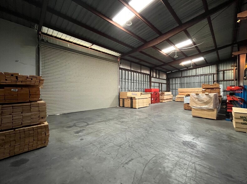 More Photos Of 1641 Poland Ave, New Orleans Warehouse For Sale