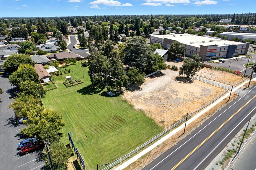 More Photos Of 9455 E Stockton Blvd, Elk Grove Specialty For Sale