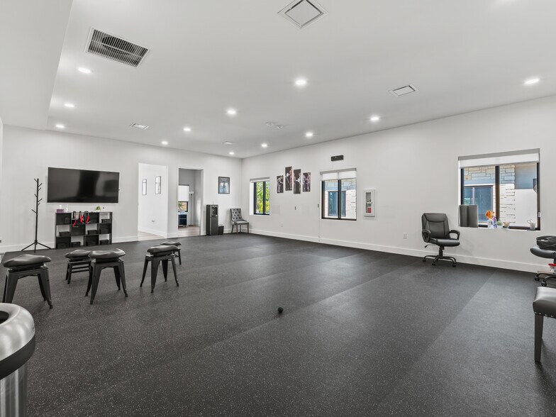 More Photos Of 3112 Capital Way, Fort Worth Medical For Lease