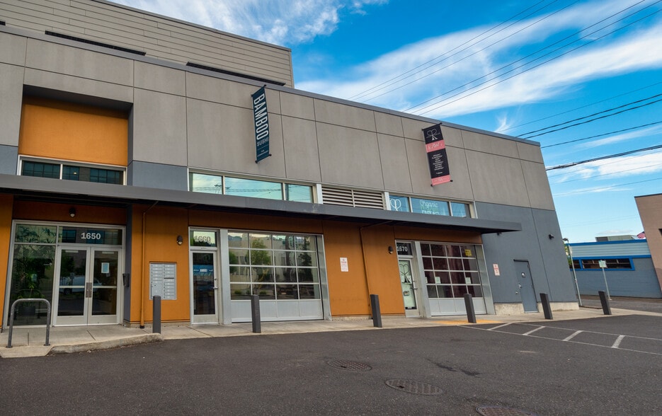 More Photos Of 1630-1670 SE 3rd Ave, Portland Food Processing For Lease