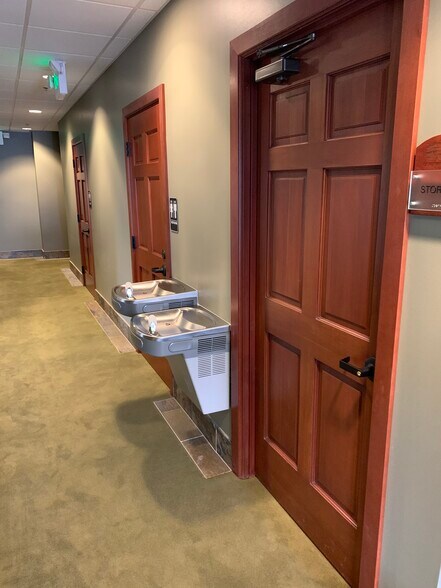 More Photos Of 200 SW 41st St, Renton Medical For Sale