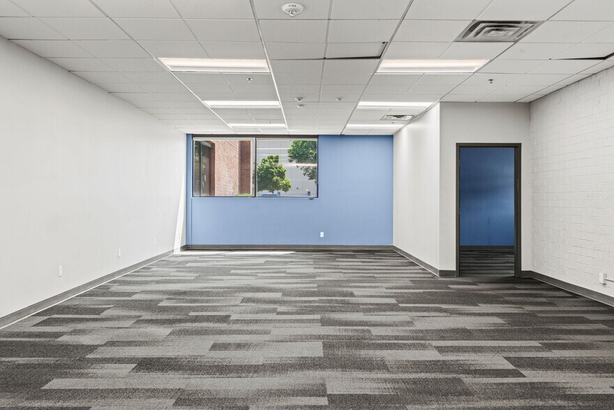 More Photos Of 310 W Bearcat Dr, South Salt Lake Office For Lease