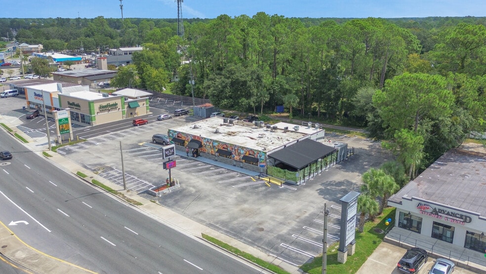 More Photos Of 11475 San Jose Blvd, Jacksonville Bar For Sale