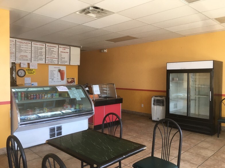 More Photos Of 11336 Bartlett Ave, Adelanto Storefront Retail Office For Lease