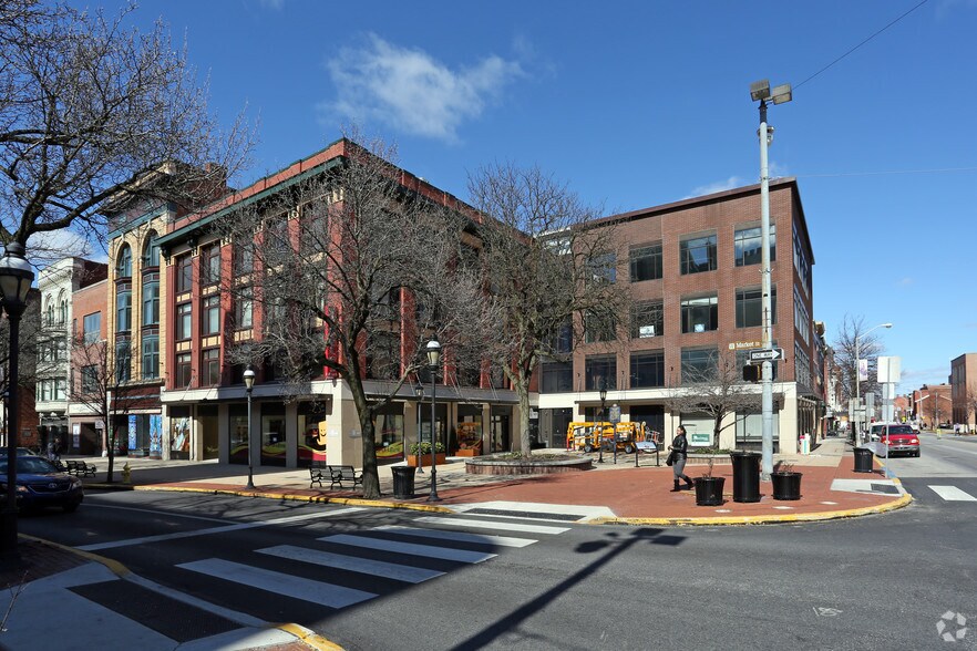 More Photos Of 1 W Market St, York Apartments For Lease