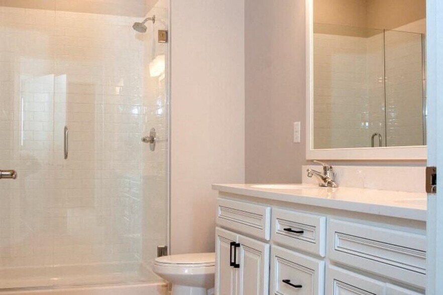 More Photos Of 1700 Plymouth Rd, Minnetonka Apartments For Lease