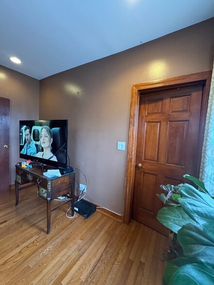 More Photos Of 97 4th Ave, East Orange Storefront Retail Residential For Sale