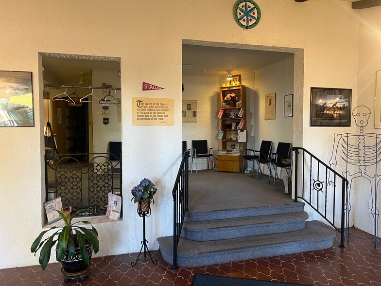 More Photos Of 904 Penn Ave, Wyomissing Medical For Sale