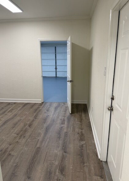 More Photos Of 1806 Hayward Ave, Chesapeake Loft Creative Space For Sale