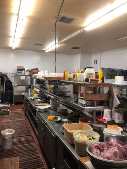 More Photos Of 2425 Oak St, Baker City Restaurant For Sale