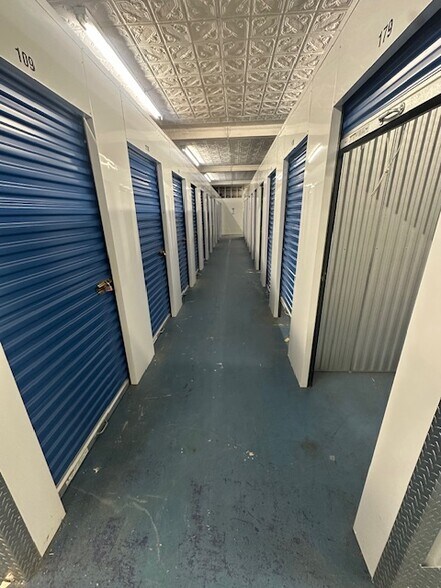 More Photos Of 41 Main St, Biddeford Self Storage For Sale