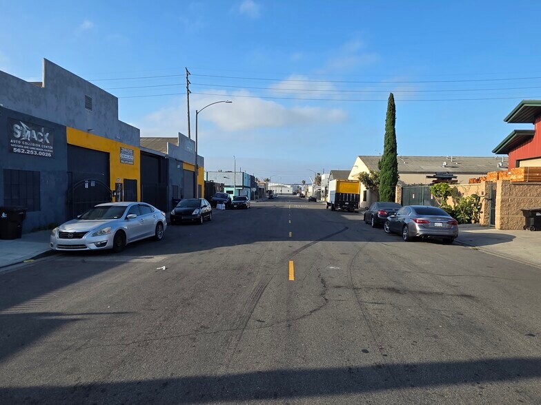 More Photos Of 1470-1472 Cota Ave, Long Beach Warehouse For Sale