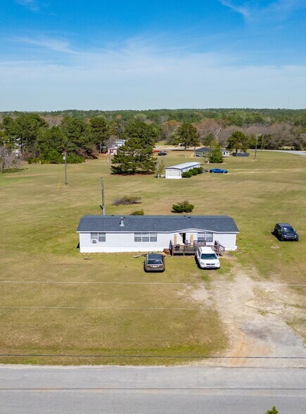More Photos Of 1081 Davis Cir, Thomson Manufactured Housing Mobile Home Park For Sale