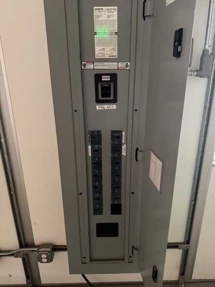 More Photos Of 190 E San Antonio Dr, King City Industrial For Sale