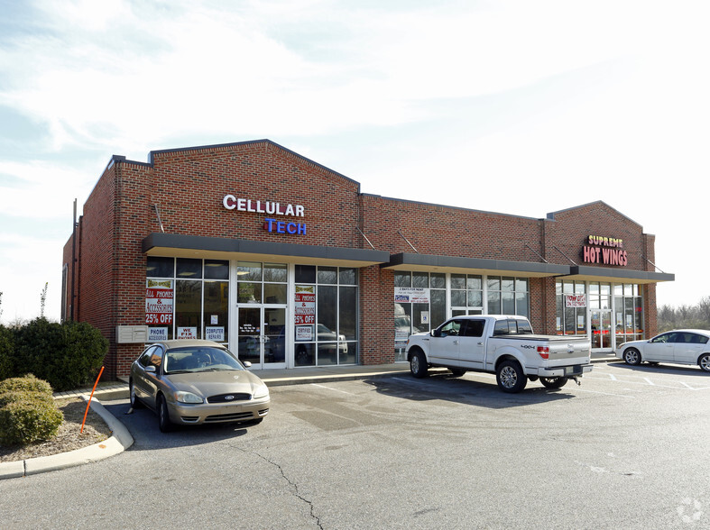 More Photos Of Airways & Stateline, Southaven Unknown For Lease