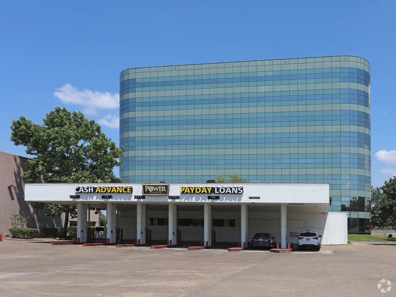 9494 Southwest Fwy, Houston, TX 77074 Coworking Space