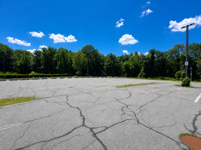 More Photos Of 250 Turnpike Rd, Southborough Land For Sale