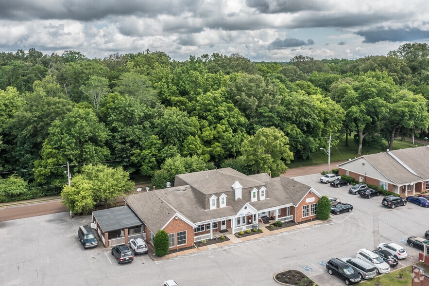 More Photos Of 5788-5846 Stage Rd, Bartlett Unknown For Lease