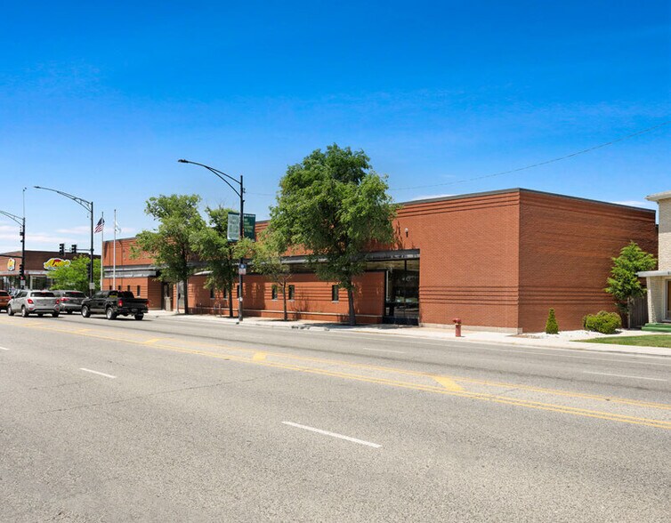 More Photos Of 6348 S Archer Ave, Chicago Freestanding For Sale