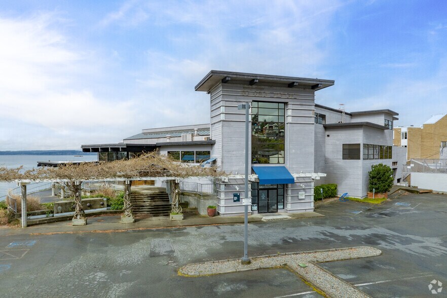 More Photos Of 6135 Seaview Ave NW, Seattle Restaurant For Lease