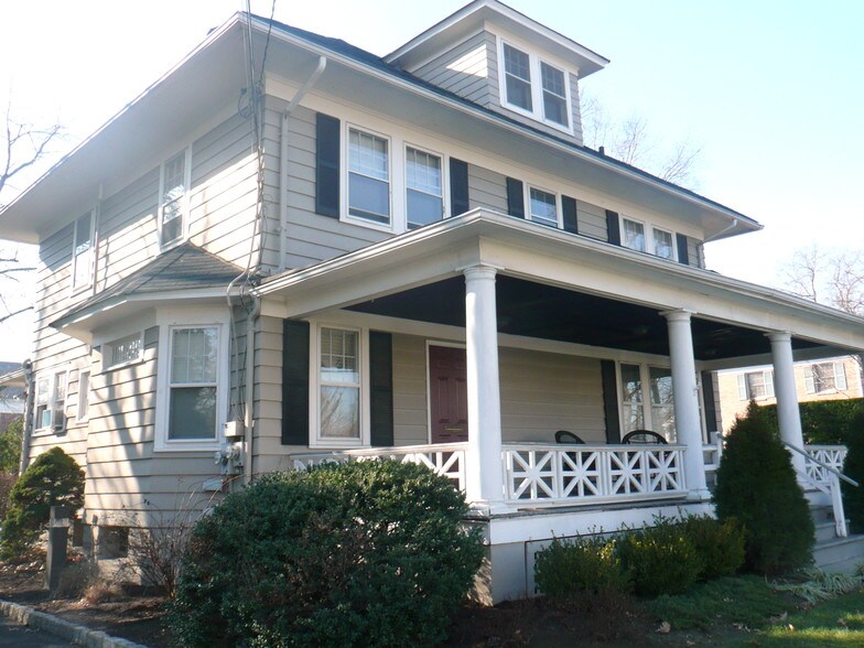 More Photos Of 114 S Euclid Ave, Westfield Office For Sale