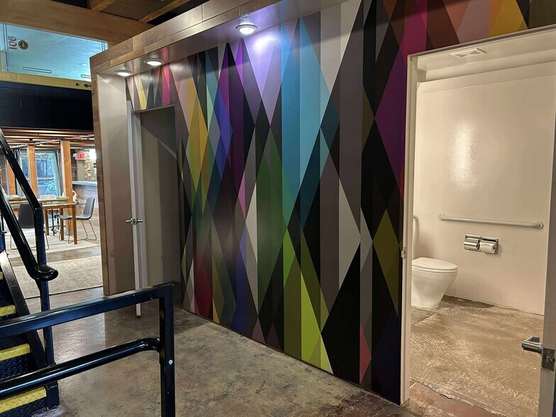 More Photos Of 108 Dewey Ave, Poteau Storefront Retail Office For Sale