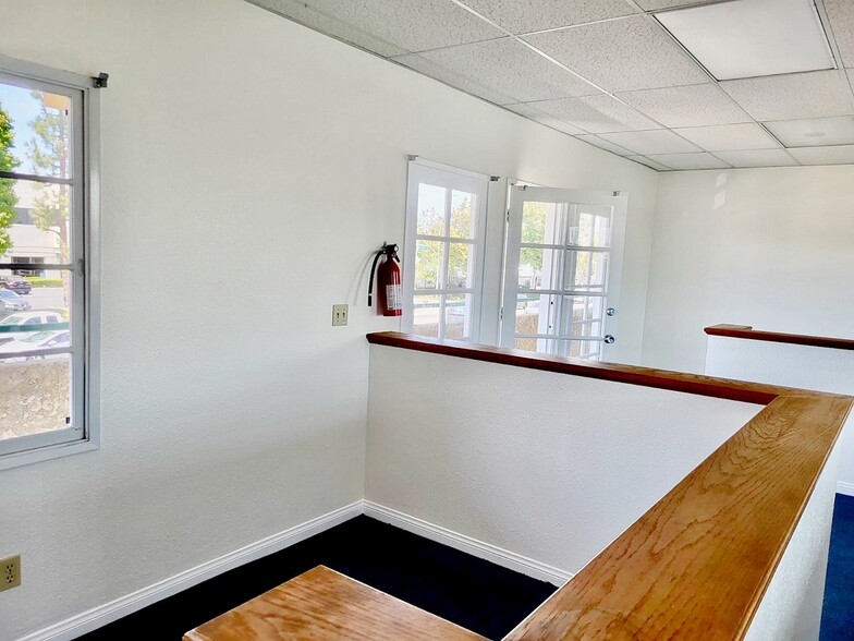 Primary Photo Of 23706 Crenshaw Blvd, Torrance Loft Creative Space For Lease