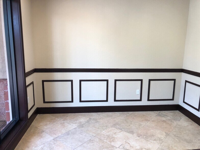 More Photos Of 9825 Marina Blvd, Boca Raton Medical For Lease