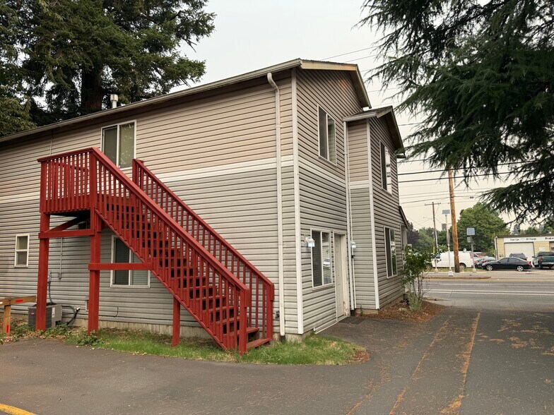 More Photos Of 15602-15610 SE Division St, Portland Rehabilitation Center For Sale