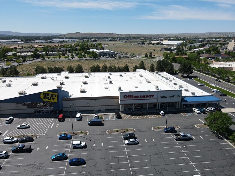 More Photos Of 6501 W Grandridge Blvd, Kennewick Unknown For Lease