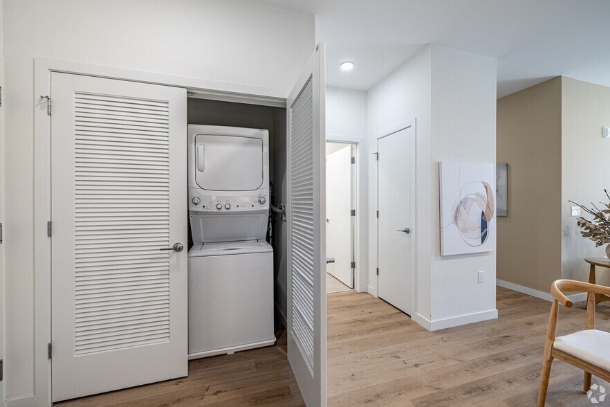More Photos Of 431 Dr Martin Luther King Jr Blvd, East Orange Apartments For Lease