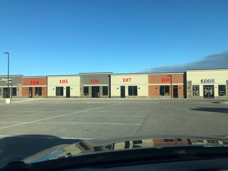 More Photos Of 544 Century Rd, Rapid City Freestanding For Lease