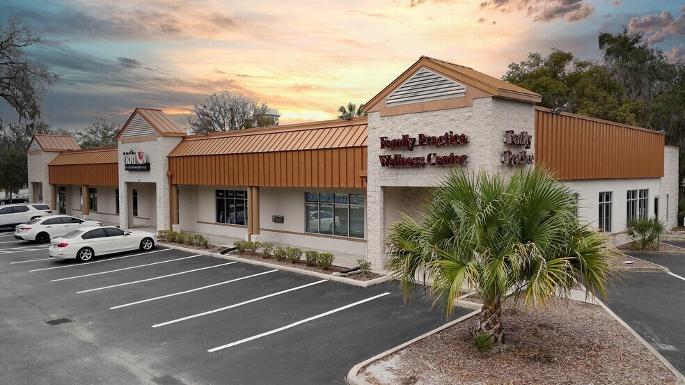 More Photos Of 225 N Ronald Reagan Blvd, Longwood General Retail For Sale