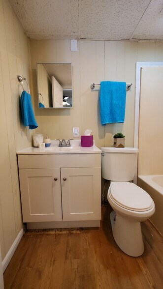 More Photos Of 120 2nd St, Winder Apartments For Sale