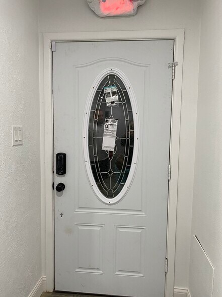 More Photos Of 2404 Oakwood Dr, Odessa Storefront For Sale