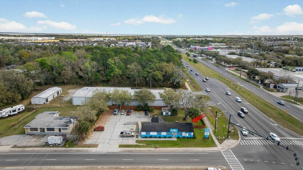 More Photos Of 105 Monroe Rd, Sanford General Retail For Sale