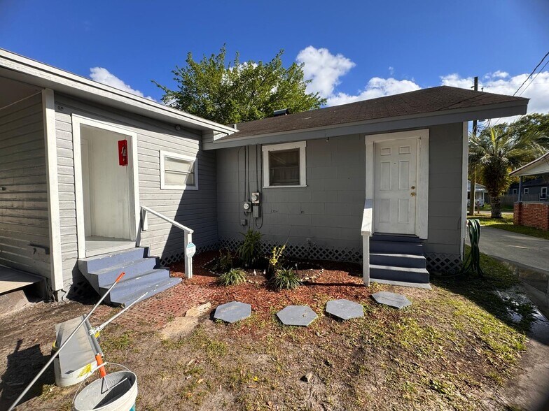 More Photos Of , Jacksonville Unknown For Sale