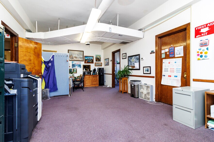 More Photos Of 1131 Broadway St, Buffalo Office For Sale