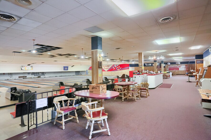 More Photos Of 3210 Wilmington Rd, New Castle Bowling Alley For Sale