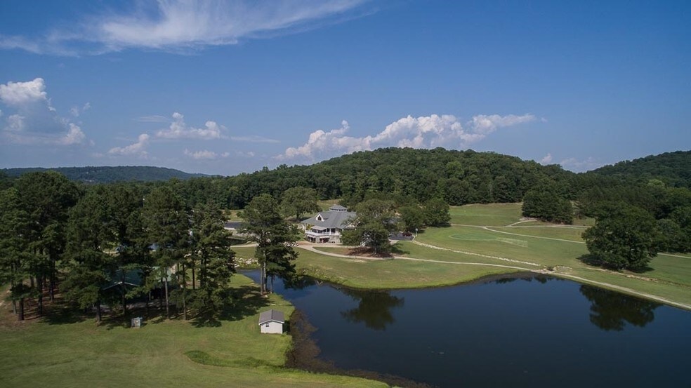 Primary Photo Of 1364 Heritage Rd, Oneonta Golf Course Driving Range For Sale