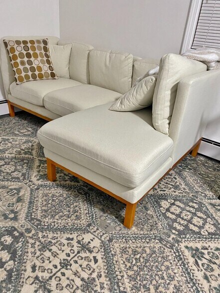 More Photos Of 300 Main St, Sherwood Apartments For Sale