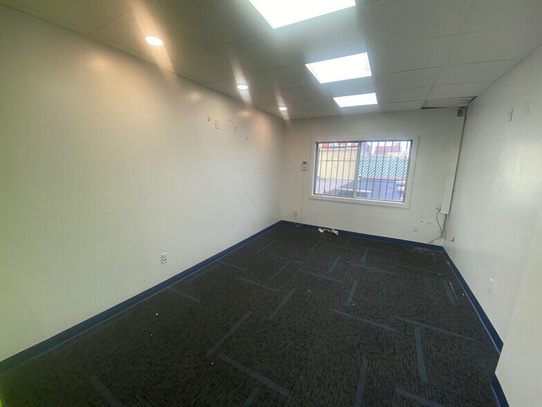 More Photos Of 117 14th St, Brooklyn Manufacturing For Sale