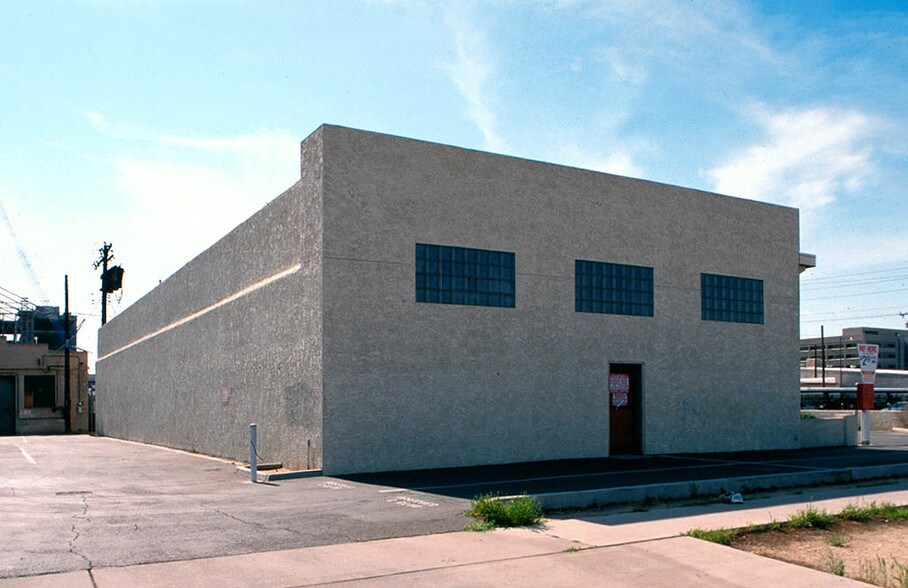 More Photos Of 533 W Monroe St, Phoenix Warehouse For Sale