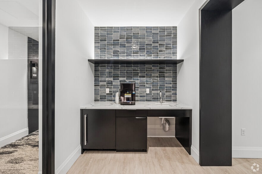 More Photos Of 93 Bennington St, Revere Apartments For Lease