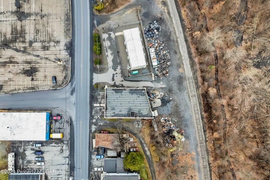 More Photos Of 1001 W Centre St, Mahanoy City Warehouse For Sale