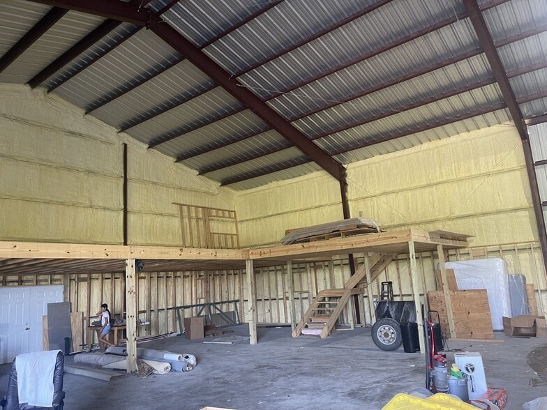 More Photos Of 1500 Smith rd, Rockwall Warehouse For Sale