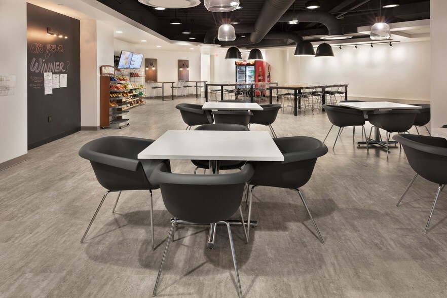 More Photos Of 6120 Executive Blvd, Rockville Office For Lease