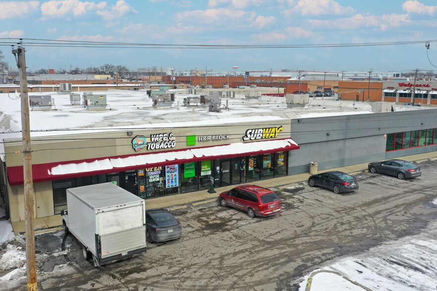 More Photos Of 1501-1527 W North Ave, Melrose Park Freestanding For Sale
